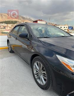 تۆیۆتا کامری